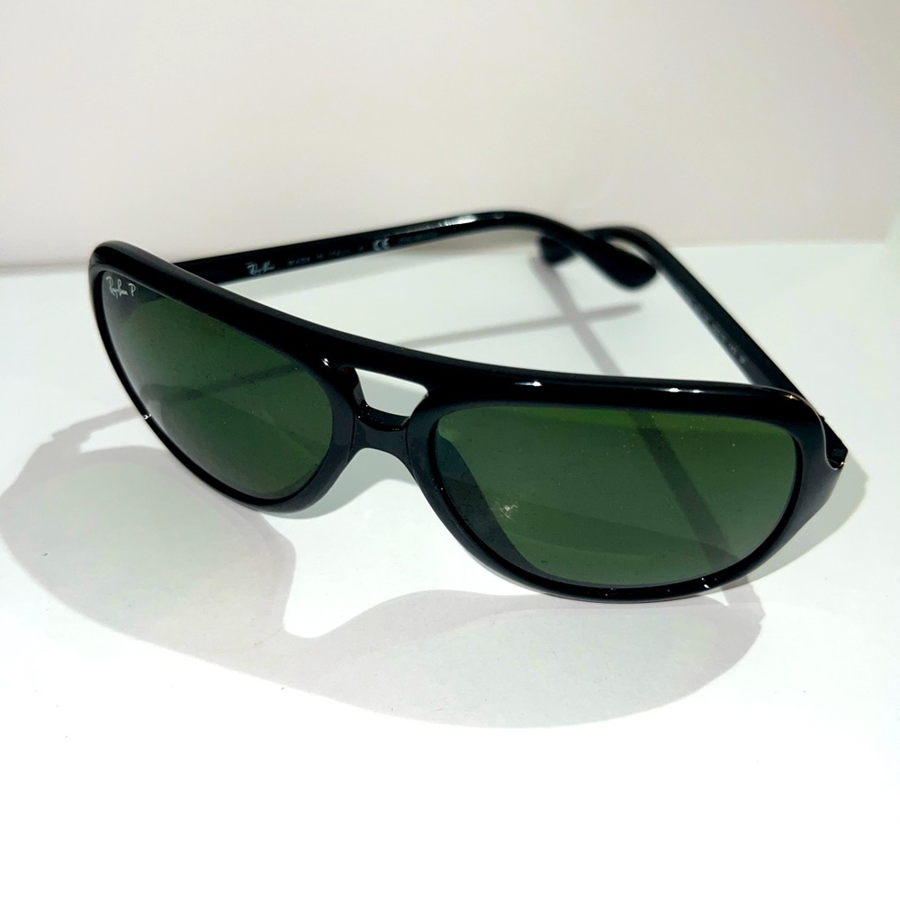 Ray-Ban Sunglass RB4162